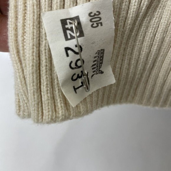 Tundra Canada Men’s Beige Sweater 100% Cotton Sz M - Picture 7 of 8